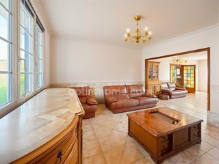  Maison � vendre 9 pi�ces 210 m�