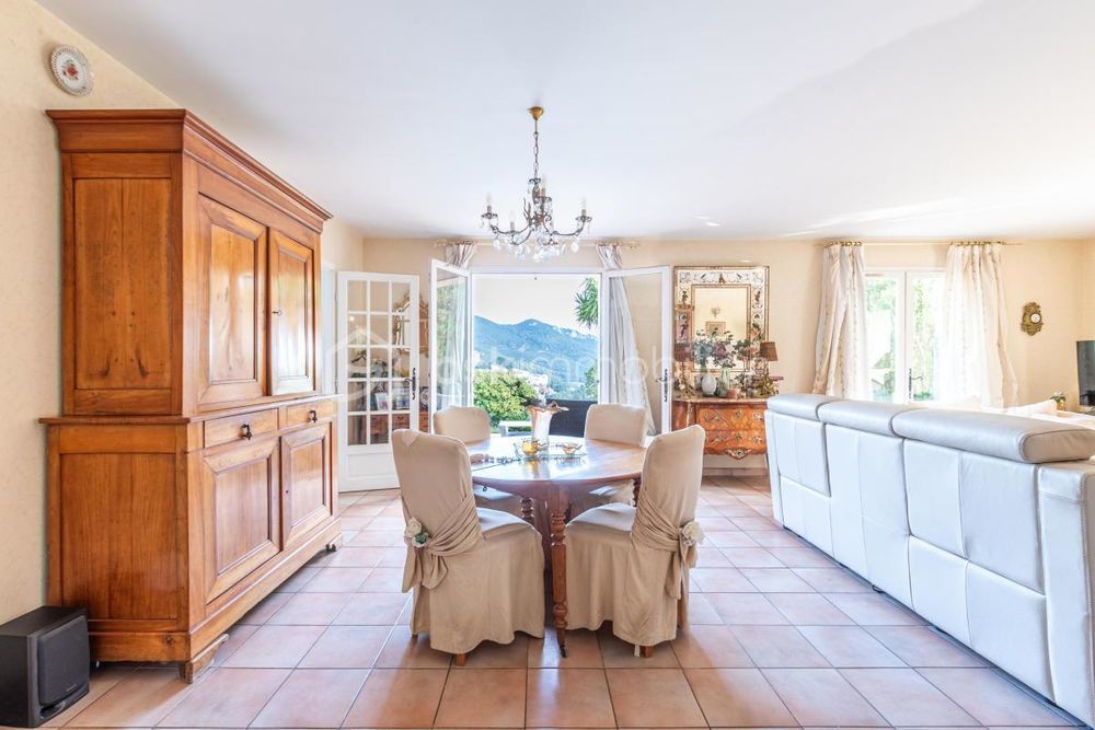 � vendre  Maison Toulon (83200)