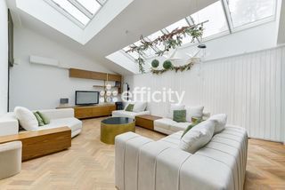  Immeuble � vendre 15 + pi�ces 480 m�