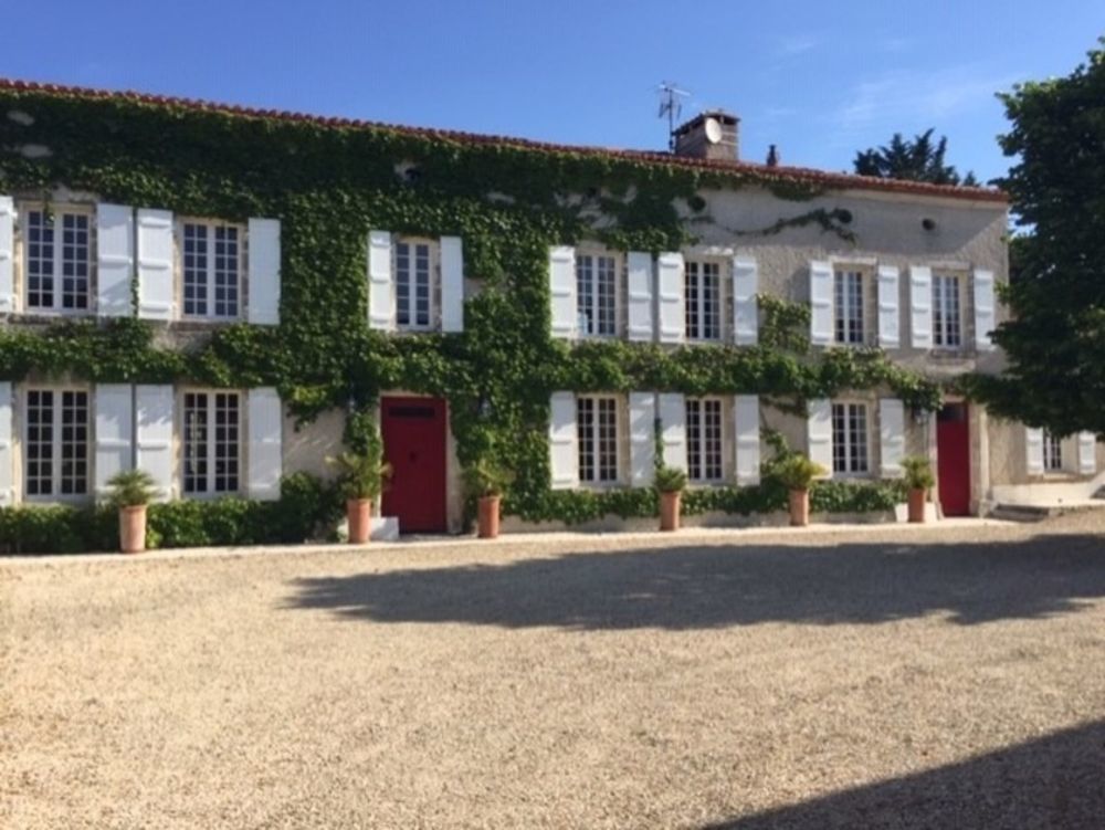 � vendre  Maison Roullet-Saint-Est�phe (16440)