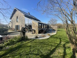  Propri�t�/ch�teau � vendre 11 pi�ces 337 m�