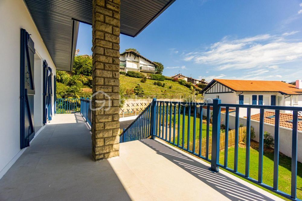 � vendre  Appartement Saint-Jean-de-Luz (64500)