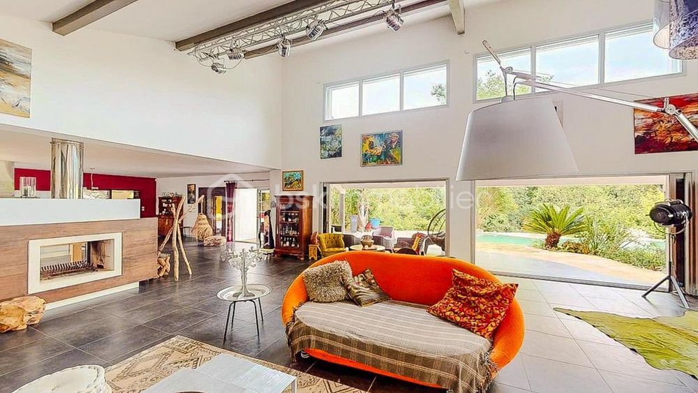 � vendre  Propri�t�/ch�teau Saint-Martin-de-Seignanx (40390)