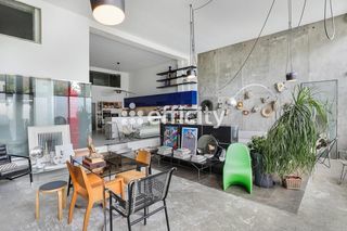  Loft � vendre 5 pi�ces 196 m�