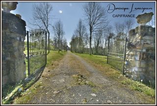  Propri�t�/ch�teau � vendre 7 pi�ces 297 m�