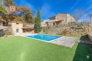  Maison � vendre 10 pi�ces 305 m�