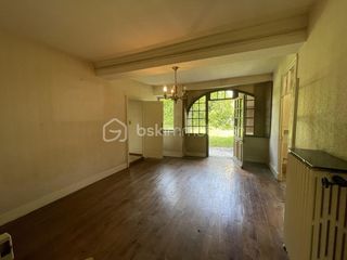  Propri�t�/ch�teau � vendre 10 pi�ces 203 m�