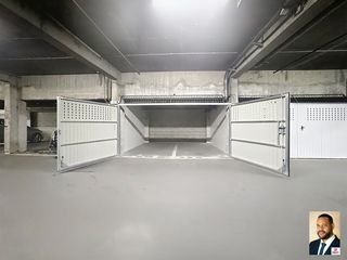  Parking / Garage � vendre 