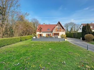  Maison � vendre 7 pi�ces 180 m�