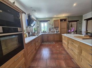  Maison � vendre 7 pi�ces 292 m�