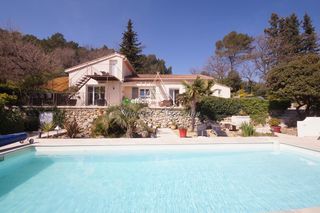  Maison � vendre 6 pi�ces 200 m�