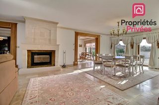  Propri�t�/ch�teau � vendre 7 pi�ces 195 m�