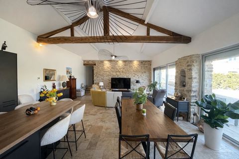   Maison 5 pi�ces / 149 m� / 595 000 EUR / CHATILLON Propri�t�/ch�teau - 5 pi�ce(s) - 149 m�