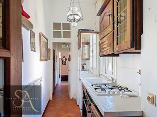  Immeuble � vendre 15 + pi�ces 1100 m�