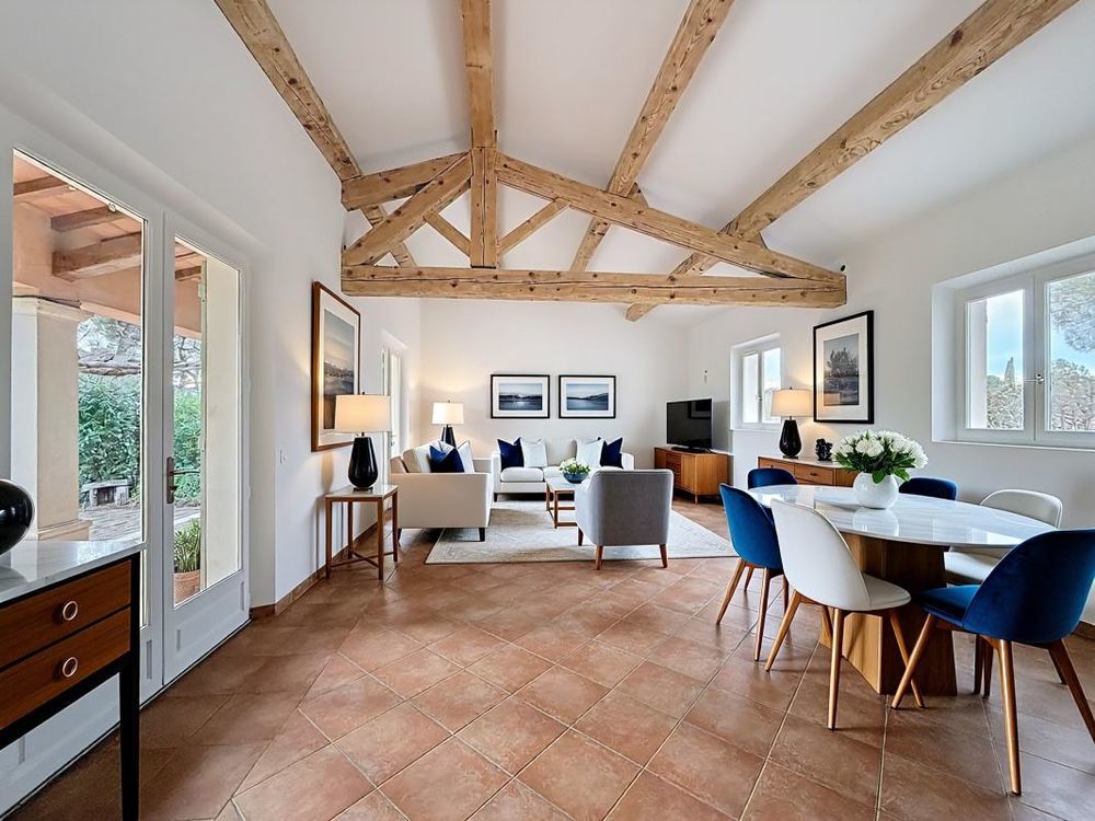 � vendre  Villa Roquebrune-sur-Argens (83520)