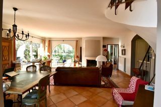  Villa � vendre 6 pi�ces 140 m�