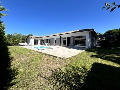   Vente maison 156m2 CARCANS (33121) Maison - 6 pi�ce(s) - 156 m�