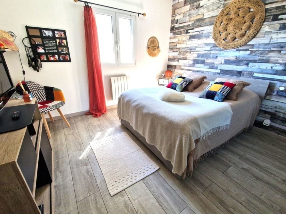 � vendre  Villa La Roquette-sur-Var (06670)