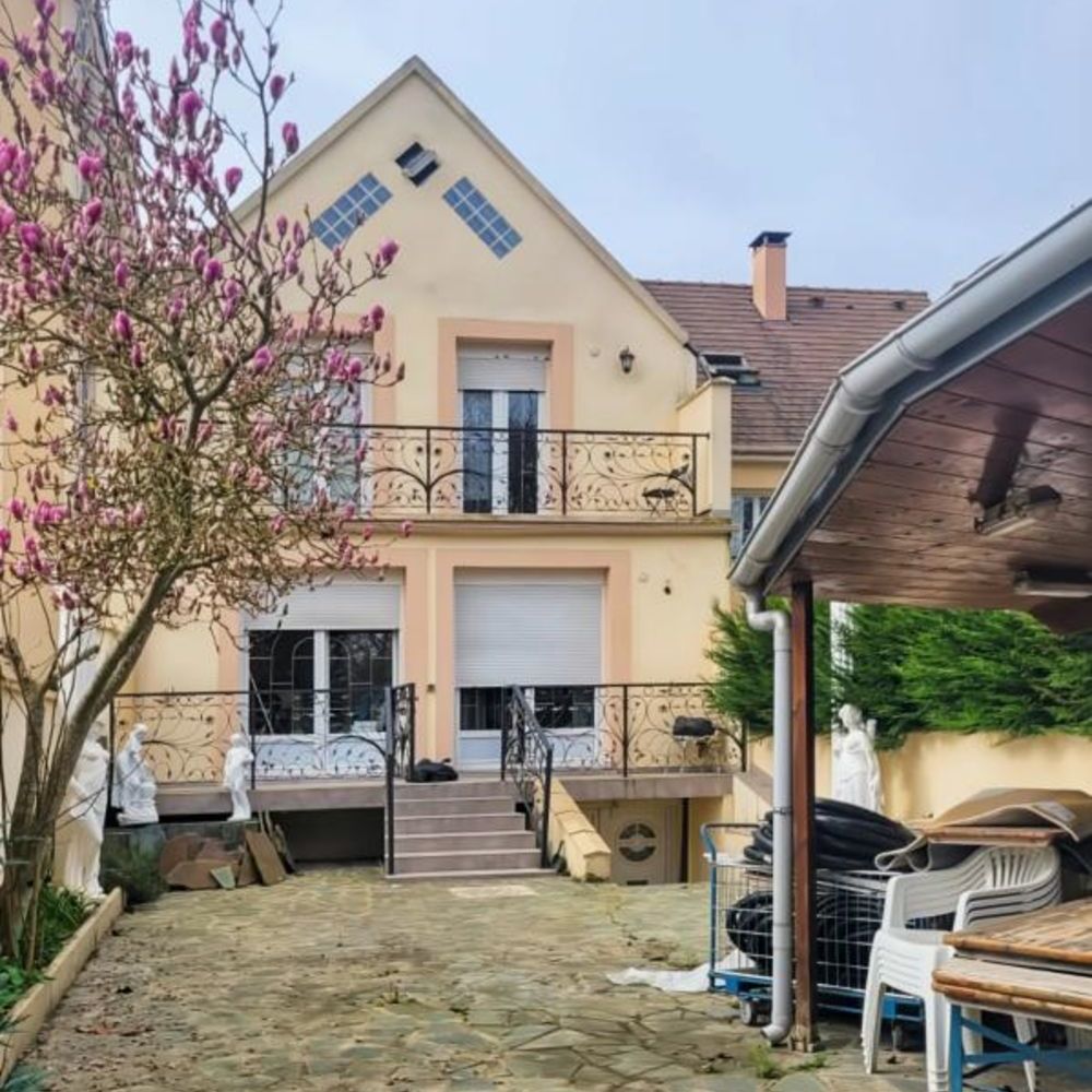 � vendre  Maison V�lizy-Villacoublay (78140)