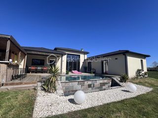  Maison � vendre 8 pi�ces 190 m�