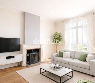  Propri�t�/ch�teau � vendre 11 pi�ces 167 m�