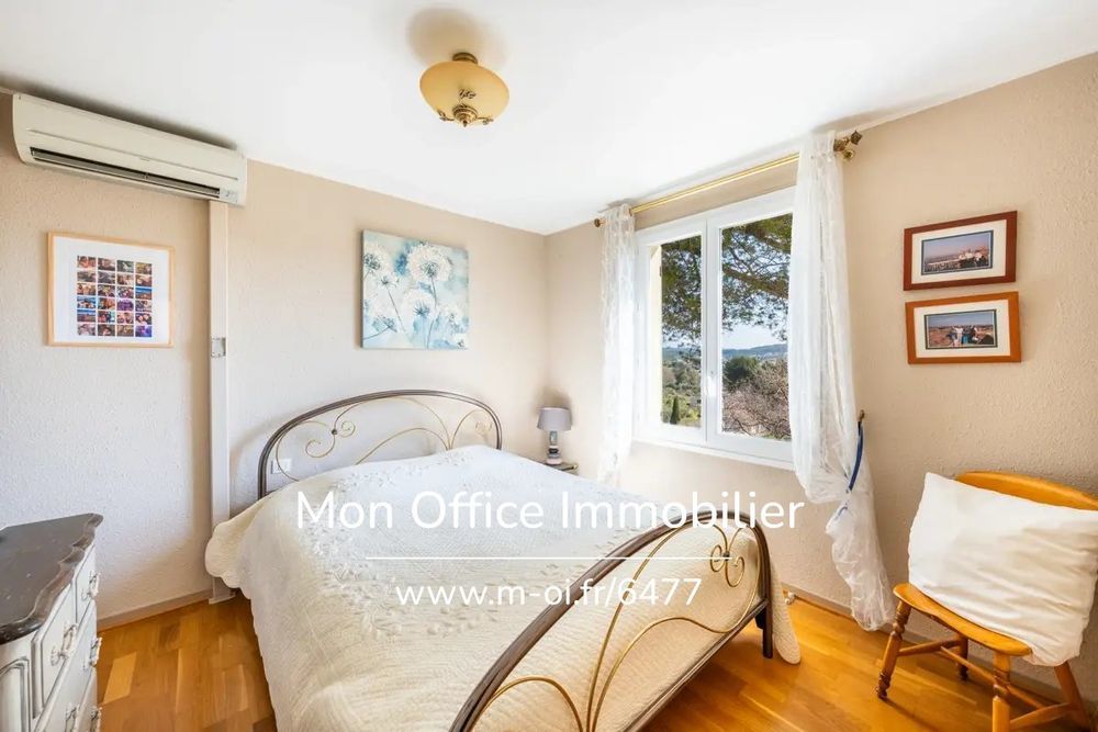 � vendre  Maison Bouc-Bel-Air (13320)