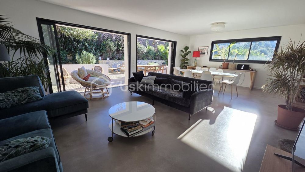 � vendre  Maison Vallauris (06220)