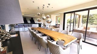  Propri�t�/ch�teau � vendre 8 pi�ces 608 m�