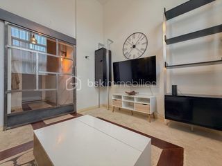  Loft � louer 3 pi�ces 77 m�