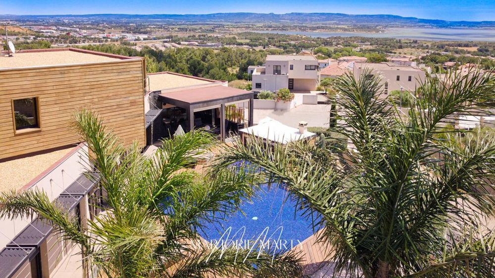 � vendre  Propri�t�/ch�teau Narbonne (11100)