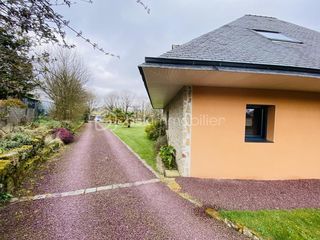  Propri�t�/ch�teau � vendre 6 pi�ces 220 m�