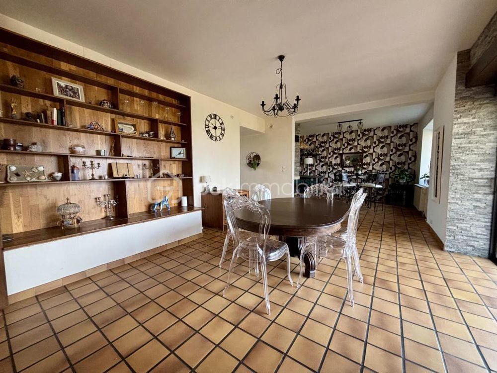 � vendre  Propri�t�/ch�teau Sainte-H�l�ne-du-Lac (73800)