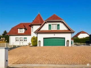  Maison � vendre 8 pi�ces 209 m�