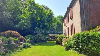  Maison � vendre 15 + pi�ces 495 m�