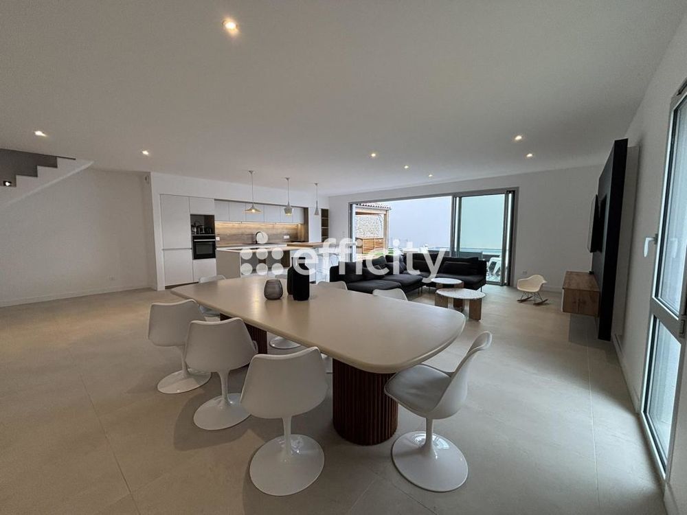 � vendre  Villa Lagord (17140)