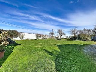  Maison � vendre 8 pi�ces 300 m�