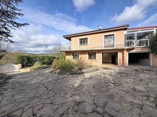  Villa � vendre 5 pi�ces 200 m�