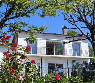  Propri�t�/ch�teau � vendre 7 pi�ces 200 m�