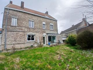  Maison � vendre 8 pi�ces 220 m�