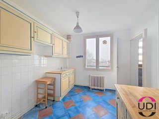  Appartement � vendre 4 pi�ces 77 m�