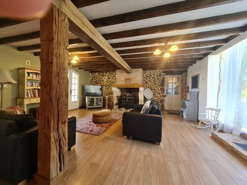   Maison de campagne 120 metre carre avec grand jardin CHERVES CHATELARS (16) Maison - 4 pi�ce(s) - 112 m�