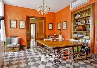  Maison � vendre 15 + pi�ces 590 m�