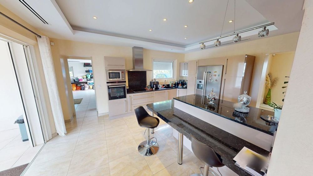 � vendre  Villa Le Muy (83490)