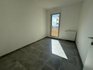  Appartement � louer 4 pi�ces 81 m�