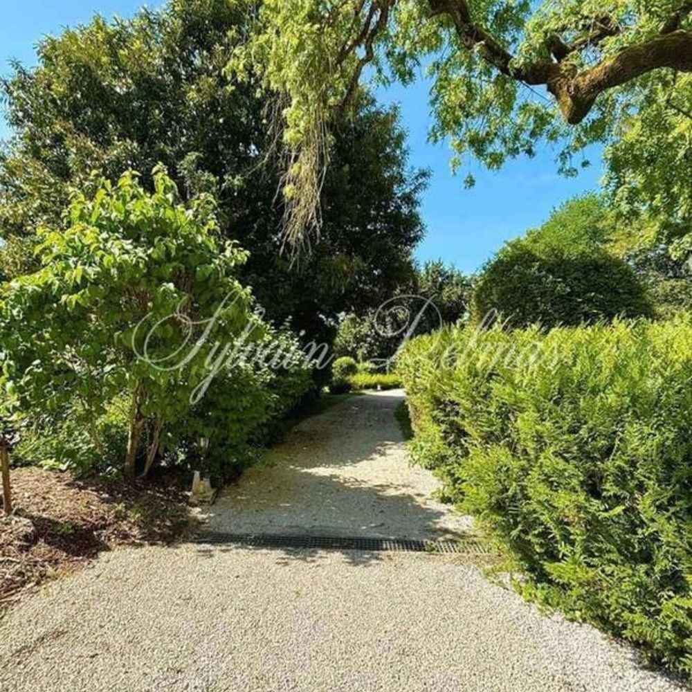 � vendre  Propri�t�/ch�teau Tours (37000)