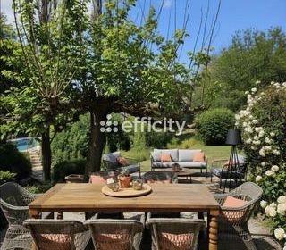  Villa � vendre 8 pi�ces 200 m�