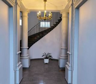  Immeuble � vendre 15 + pi�ces 451 m�