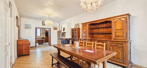   DPT MARNE (51) TOURS-SUR-MARNE - A VENDRE : MAISON DE CARACTERE DE 152 M� - 5 CHAMBRES - GARAGE ET DEPENDANCE - CAVE VOUTEE - JA Maison - 8 pi�ce(s) - 152 m�