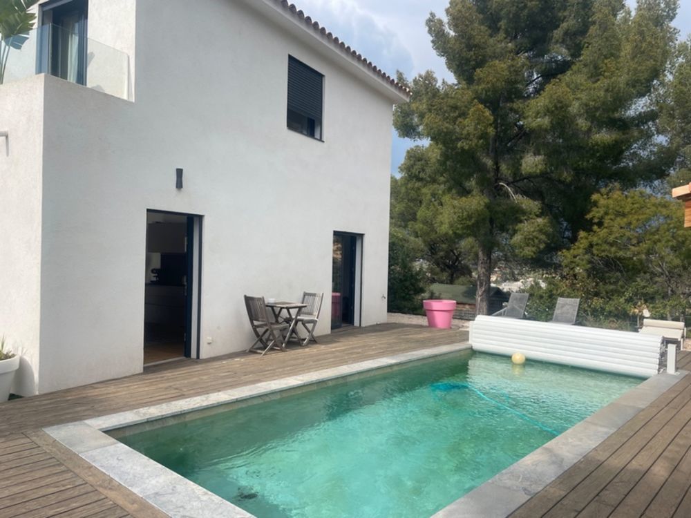 � vendre  Maison Saint-Cyr-sur-Mer (83270)