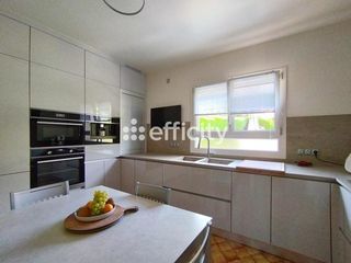  Maison � vendre 6 pi�ces 145 m�